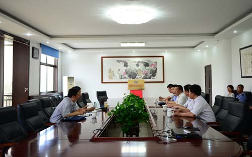 济宁市县两级工商部门商标助企走进乐鱼首页(中国)网页版